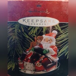 Hallmark Keepsake Santa Ornament